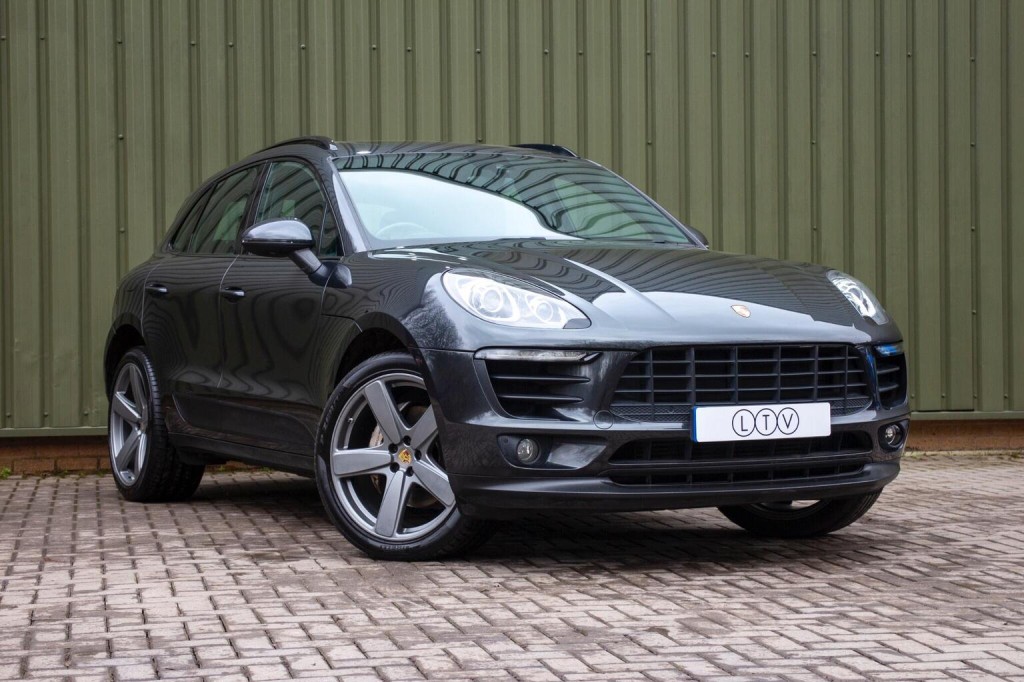 2018 Porsche MACAN