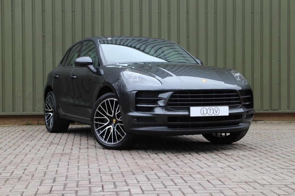 2021 Porsche MACAN