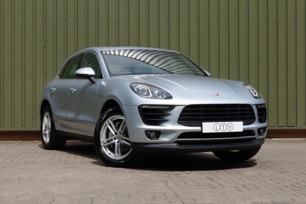 2017 Porsche MACAN