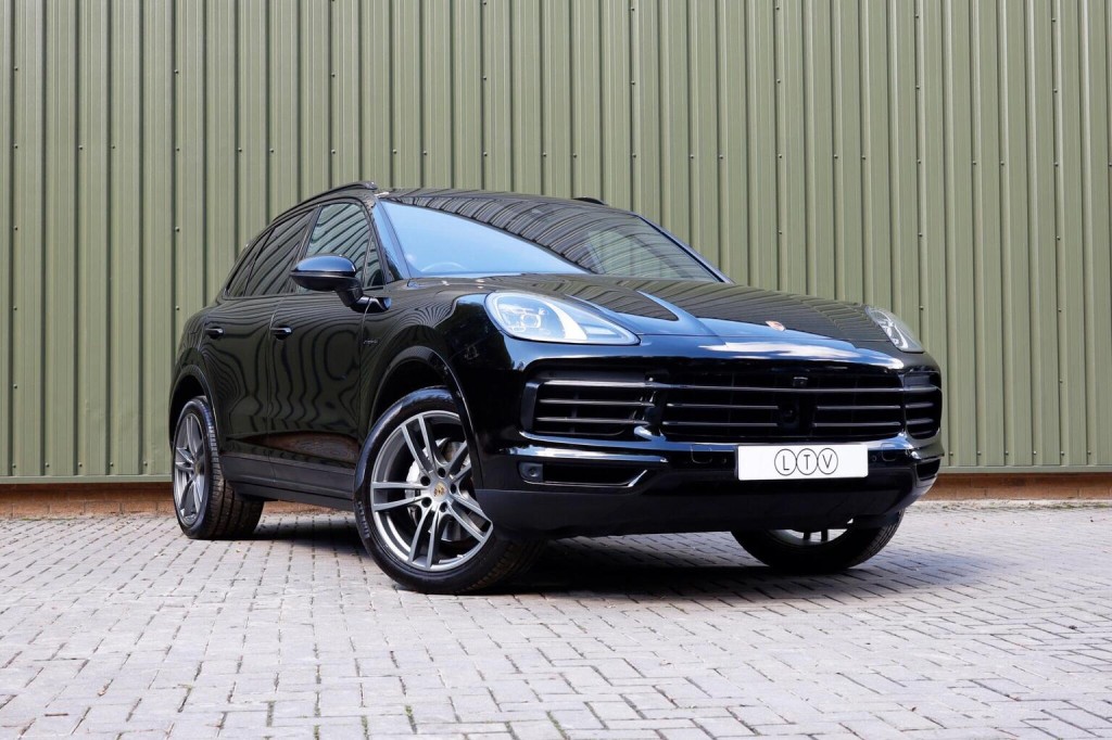 2022 Porsche Cayenne