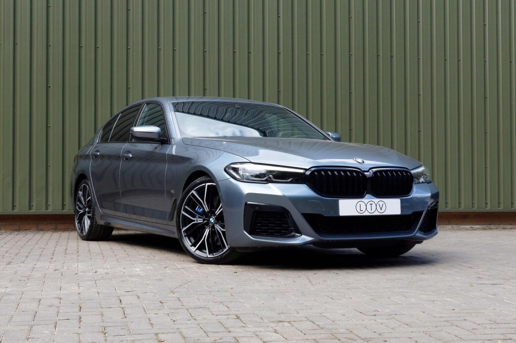 2022 BMW 5 Series
