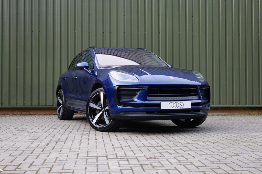 2022 Porsche Macan